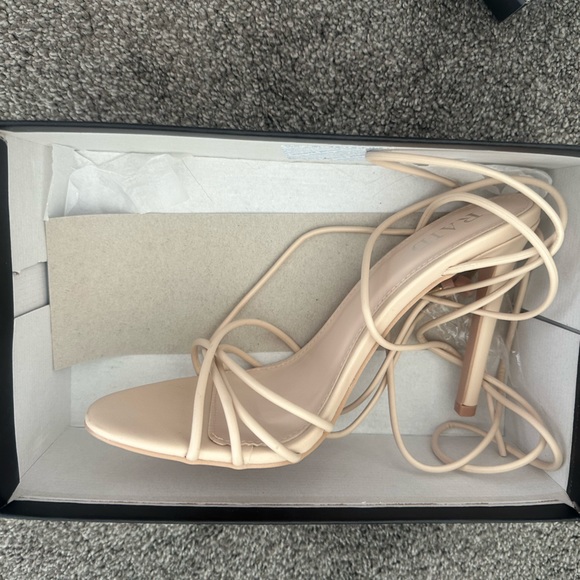 Strappy Heel - Picture 1 of 4